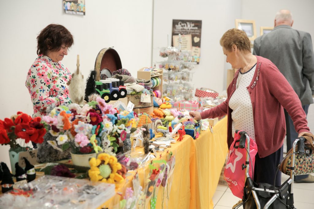 Philip Magowan Photography - Northern Ireland - 05th August 2016 High Street Mall in Portadown hosts a monthly craft fair, on the first Saturday in every month, organised by Sinead McMahon of Danann Crafts. Picture: Philip Magowan