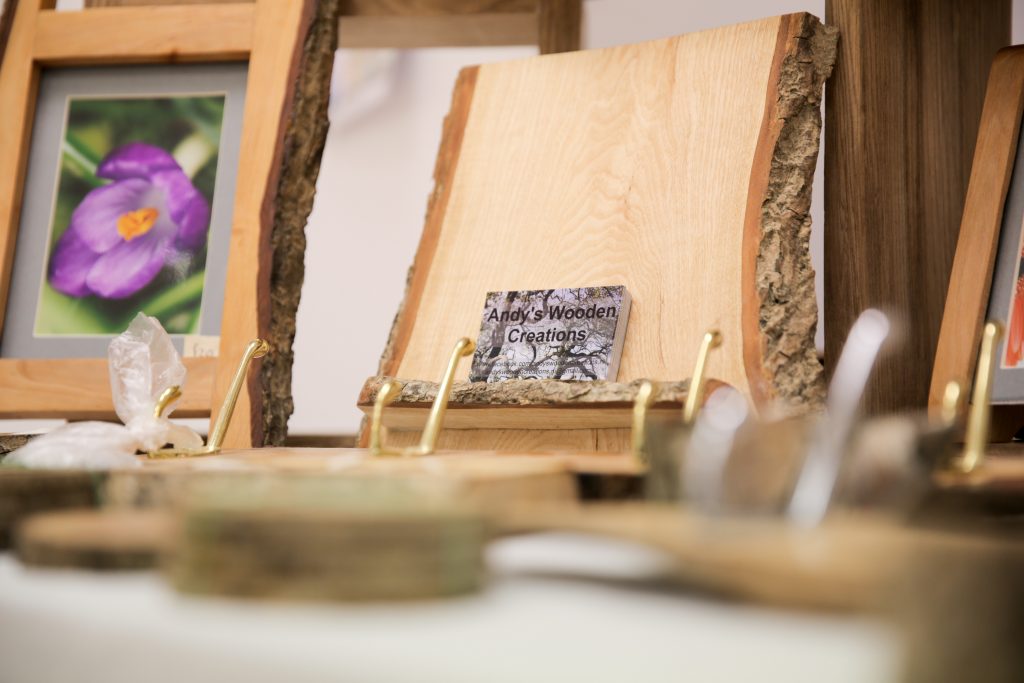 Philip Magowan Photography - Northern Ireland - 05th August 2016 High Street Mall in Portadown hosts a monthly craft fair, on the first Saturday in every month, organised by Sinead McMahon of Danann Crafts. Picture: Philip Magowan